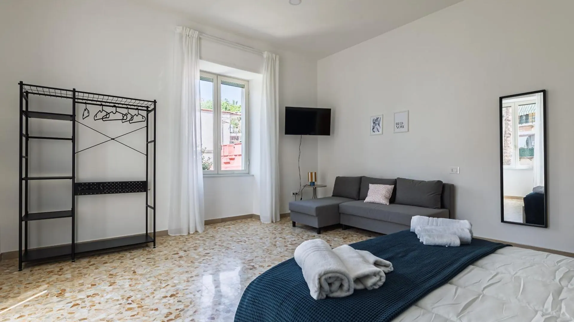 Casa Luce Del Sole Apartment Naples